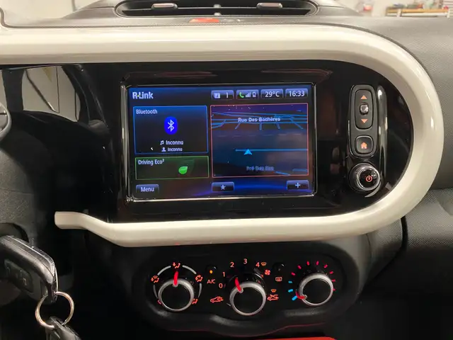 Renault Twingo view 15
