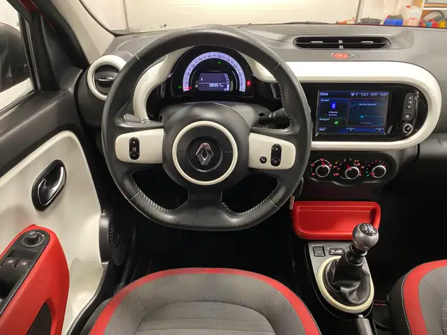 Renault Twingo view 12