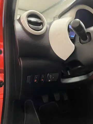Renault Twingo view 9