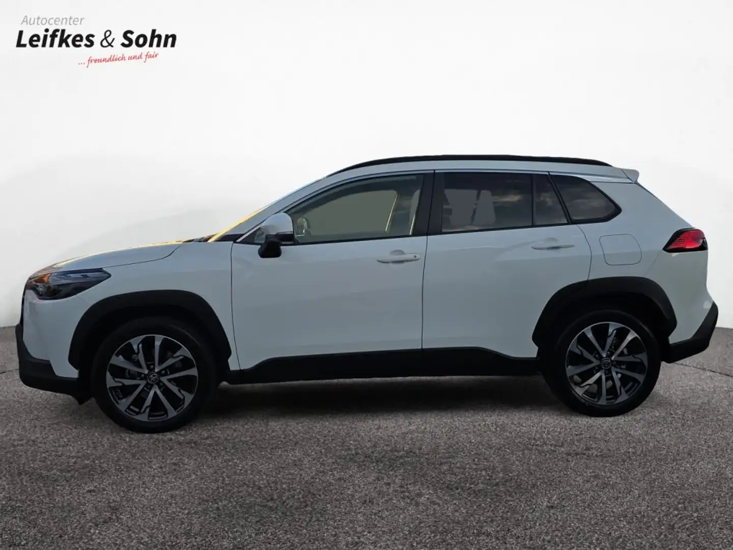 Toyota Corolla Cross Hybrid 2.0 VVT-i Team Deutschland - 2