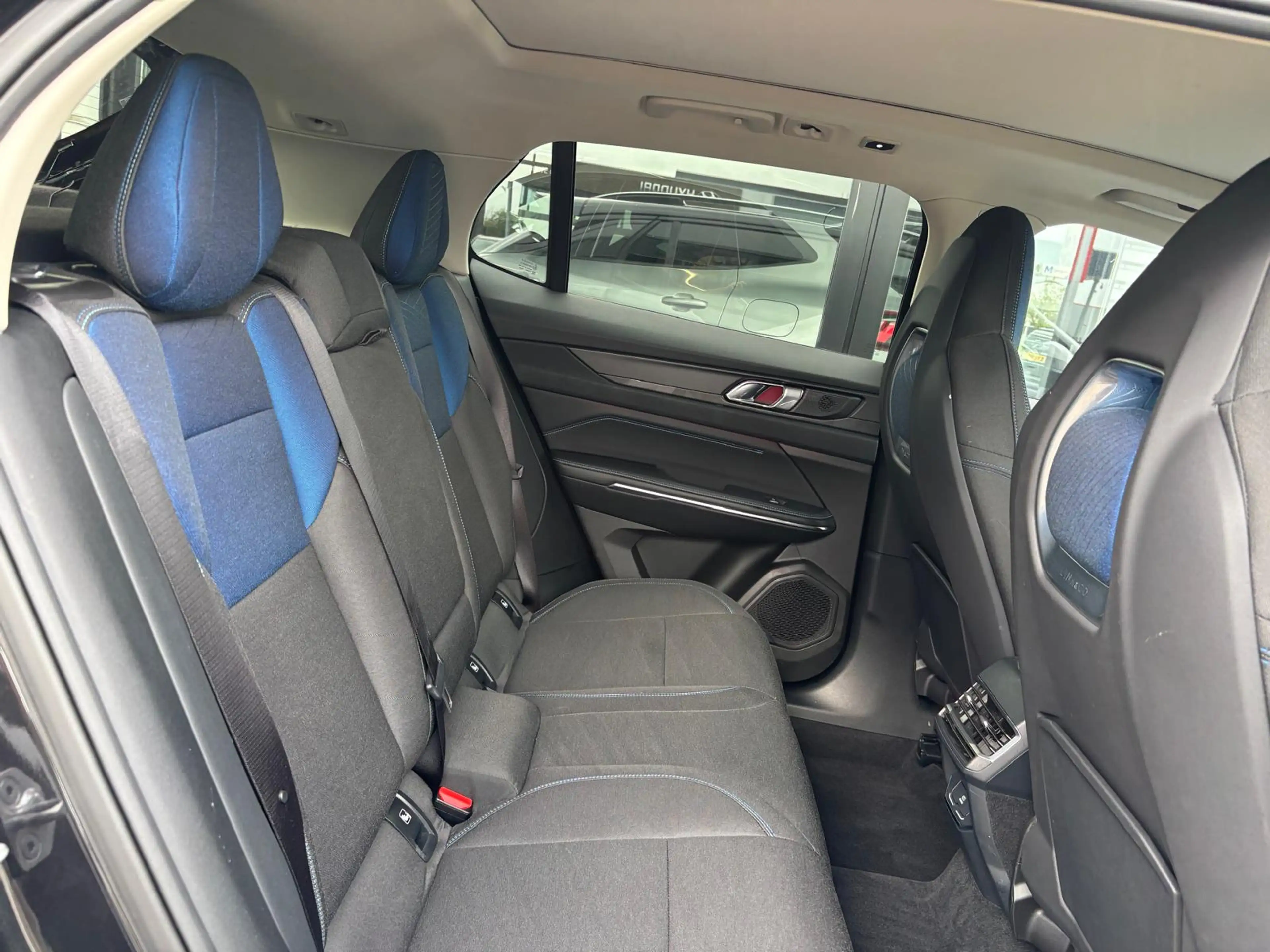 Lynk & Co 01 1.5 261pk PHEV , Panoramadak, Adaptive cc, Carplay — photo 13
