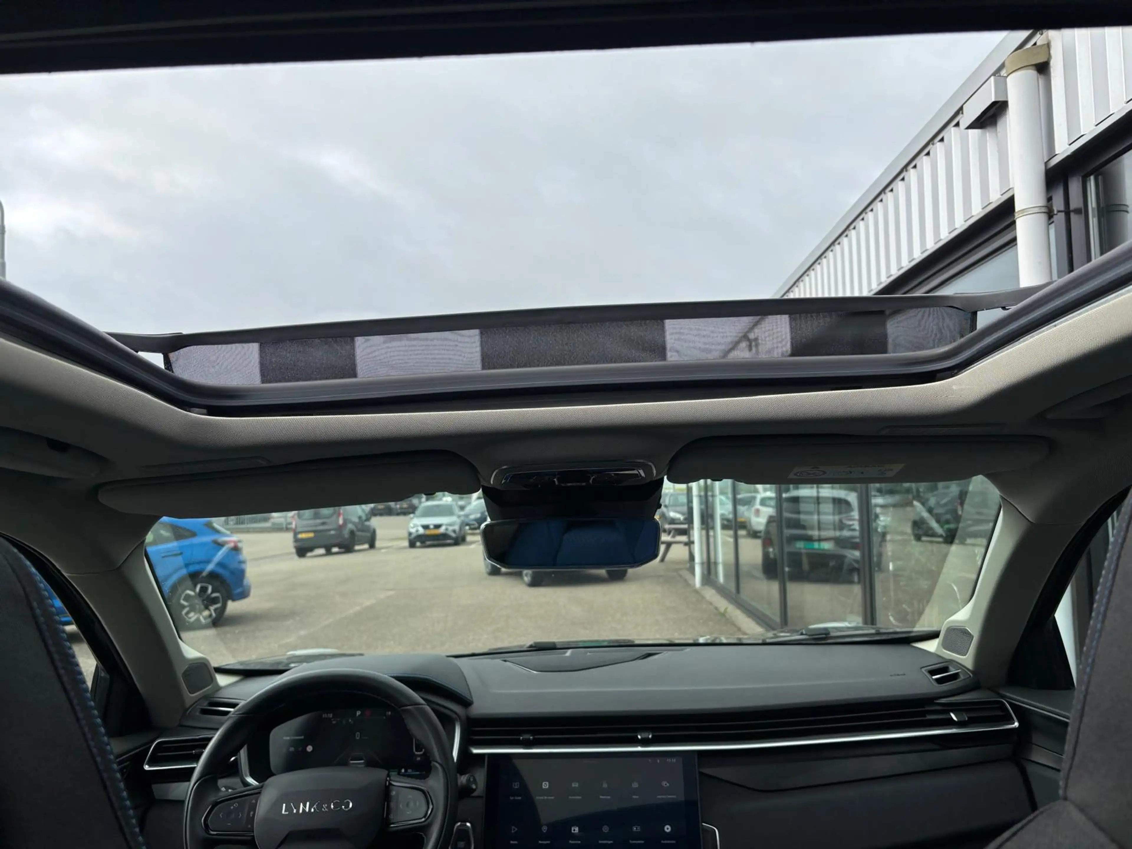 Lynk & Co 01 1.5 261pk PHEV , Panoramadak, Adaptive cc, Carplay — photo 12