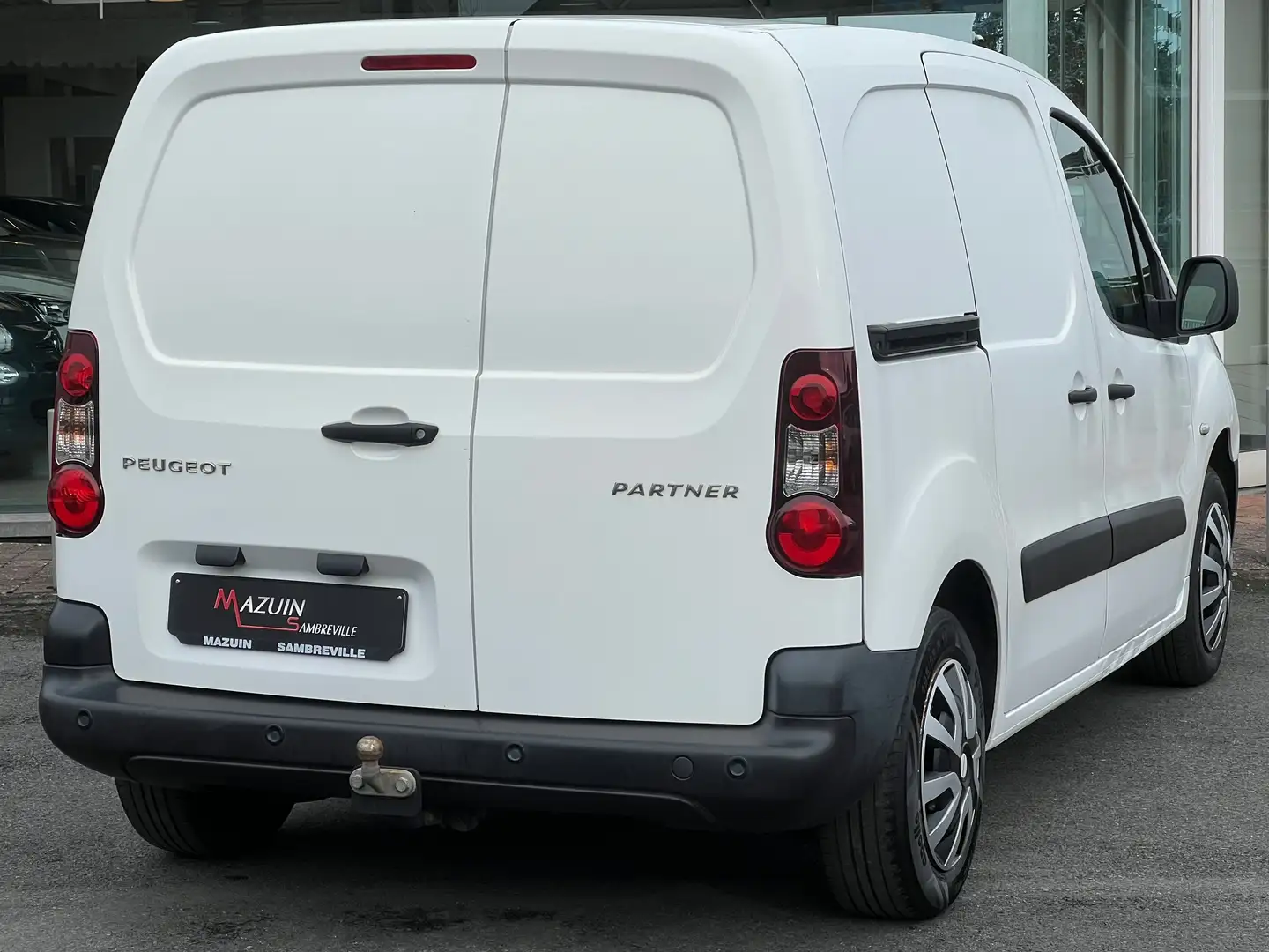 Peugeot Partner 1.6 BlueHDi L2H1 * 1er Prop * Carnet Complet * Wit - 2