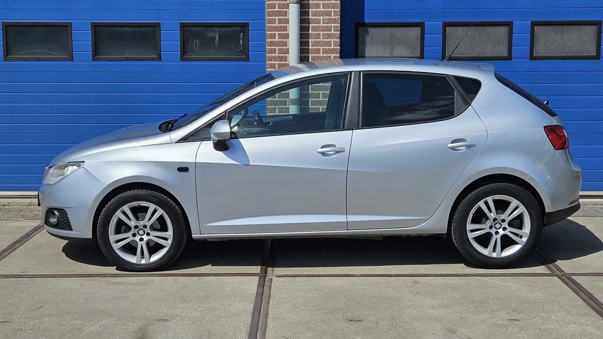 SEAT Ibiza 1.4 Reference multimedia scherm Argent - 2