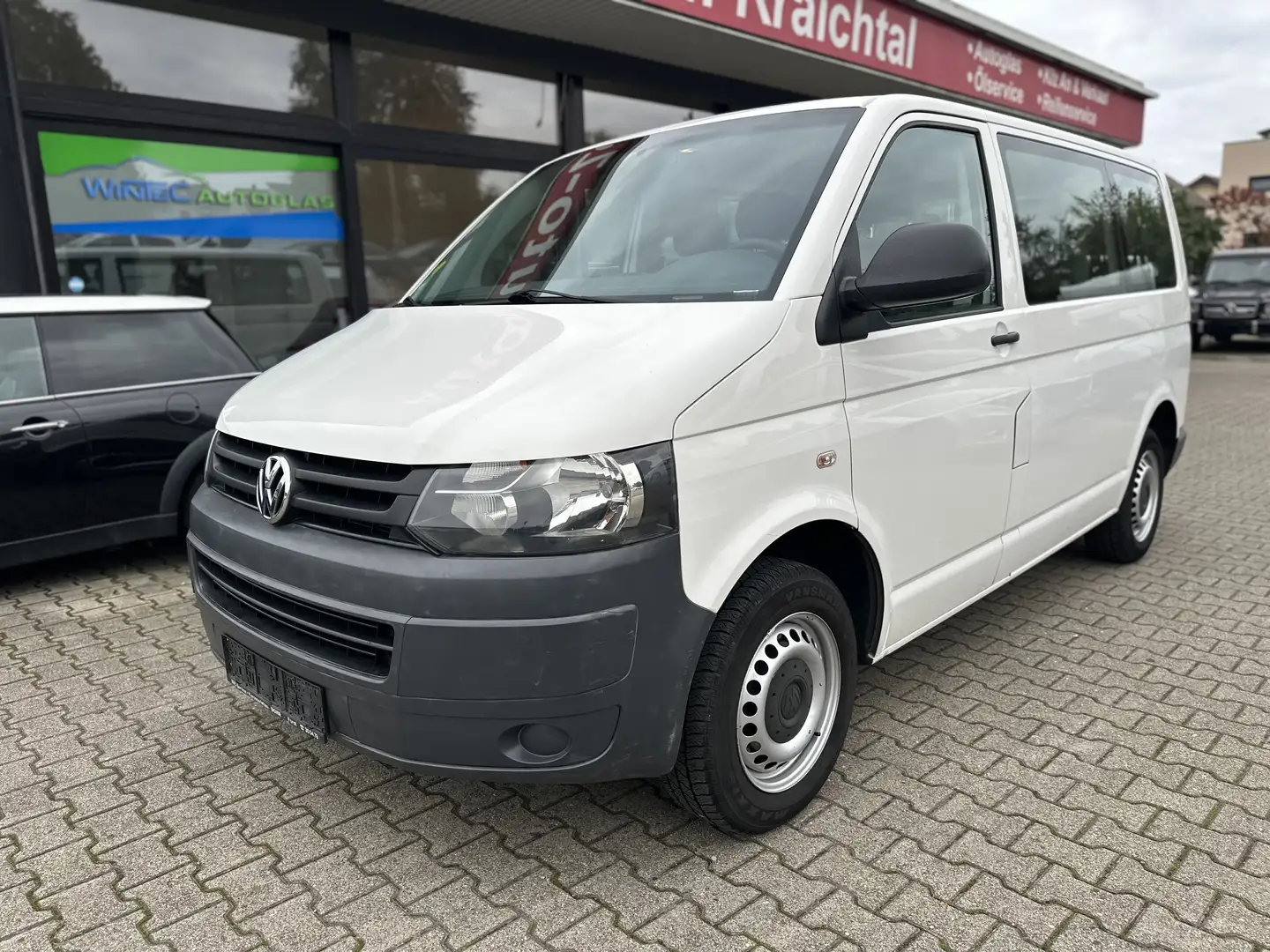 Volkswagen T5 Transporter Transporter T5 Profi 9-Sitzer HU&AU Neu Weiß - 1