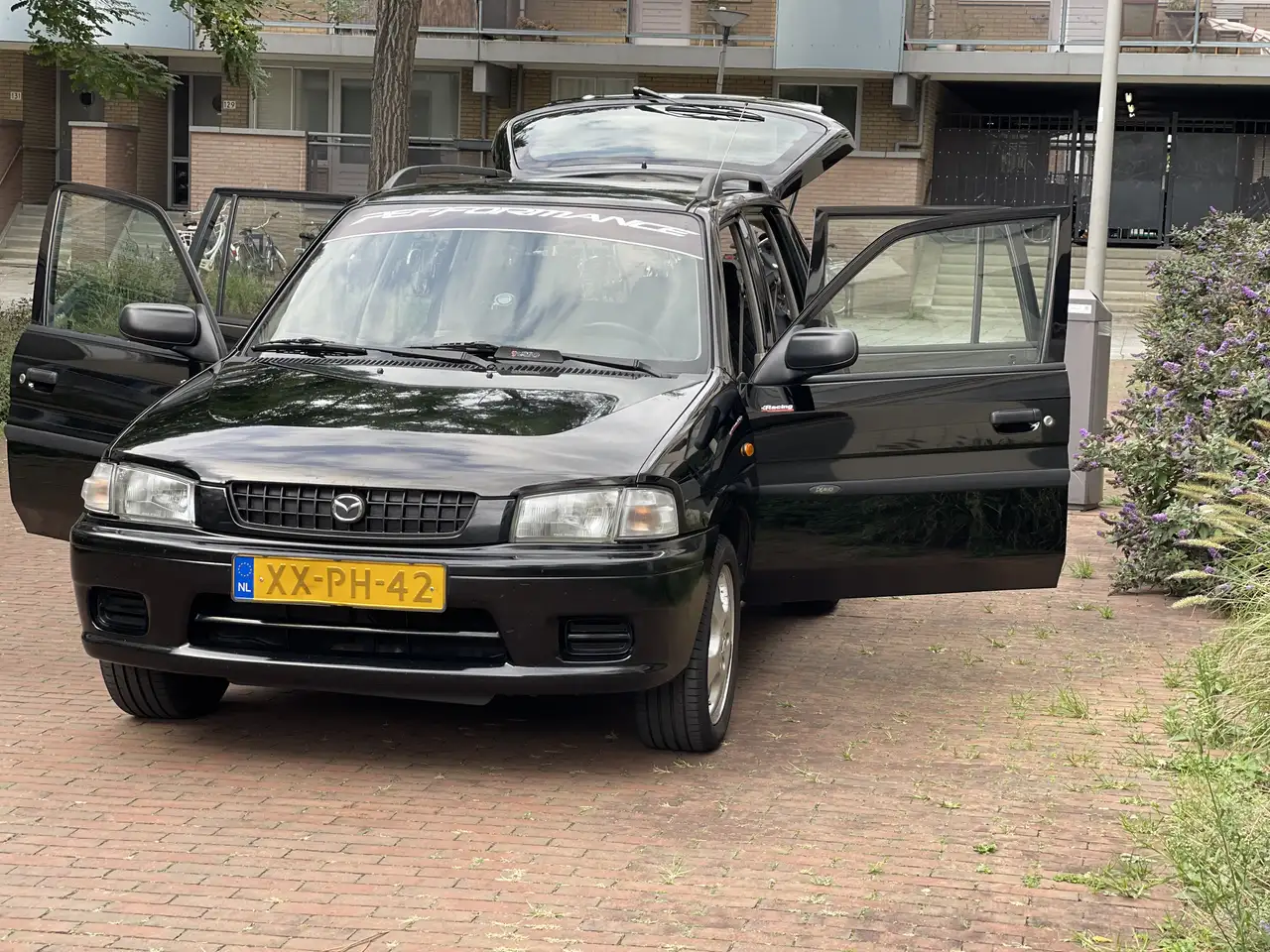 Mazda Demio 1.4 Comfort Met Lage Kilometers, foto 7