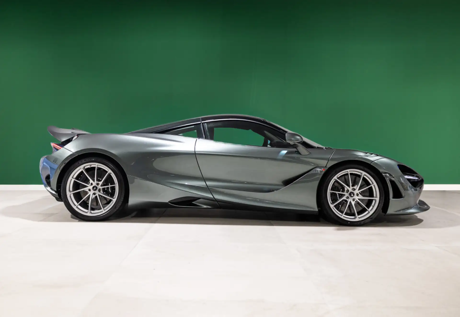 맥라렌 750S 750 2026 실버 사진 6