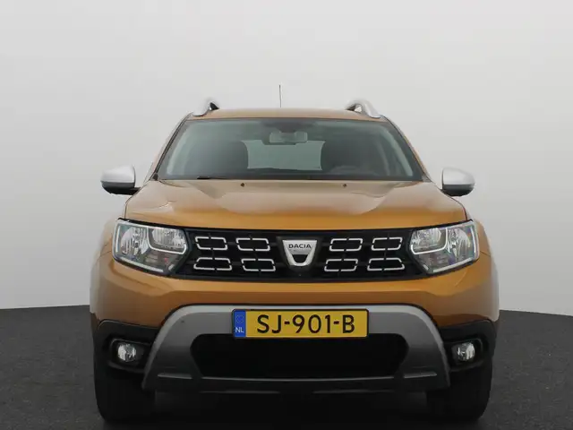 Dacia Duster view 18