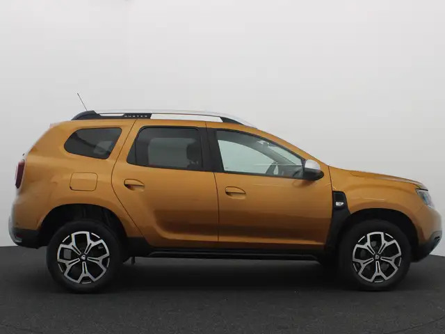 Dacia Duster view 17