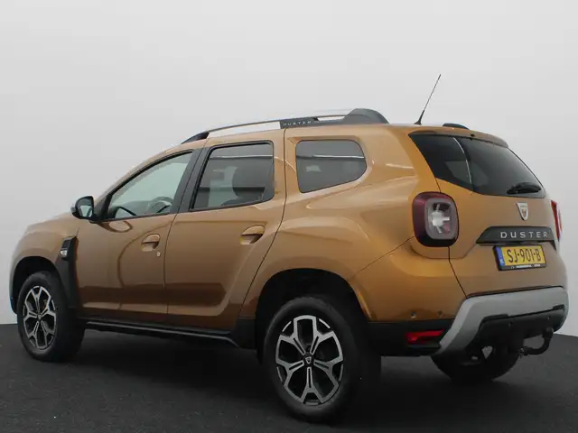 Dacia Duster view 3