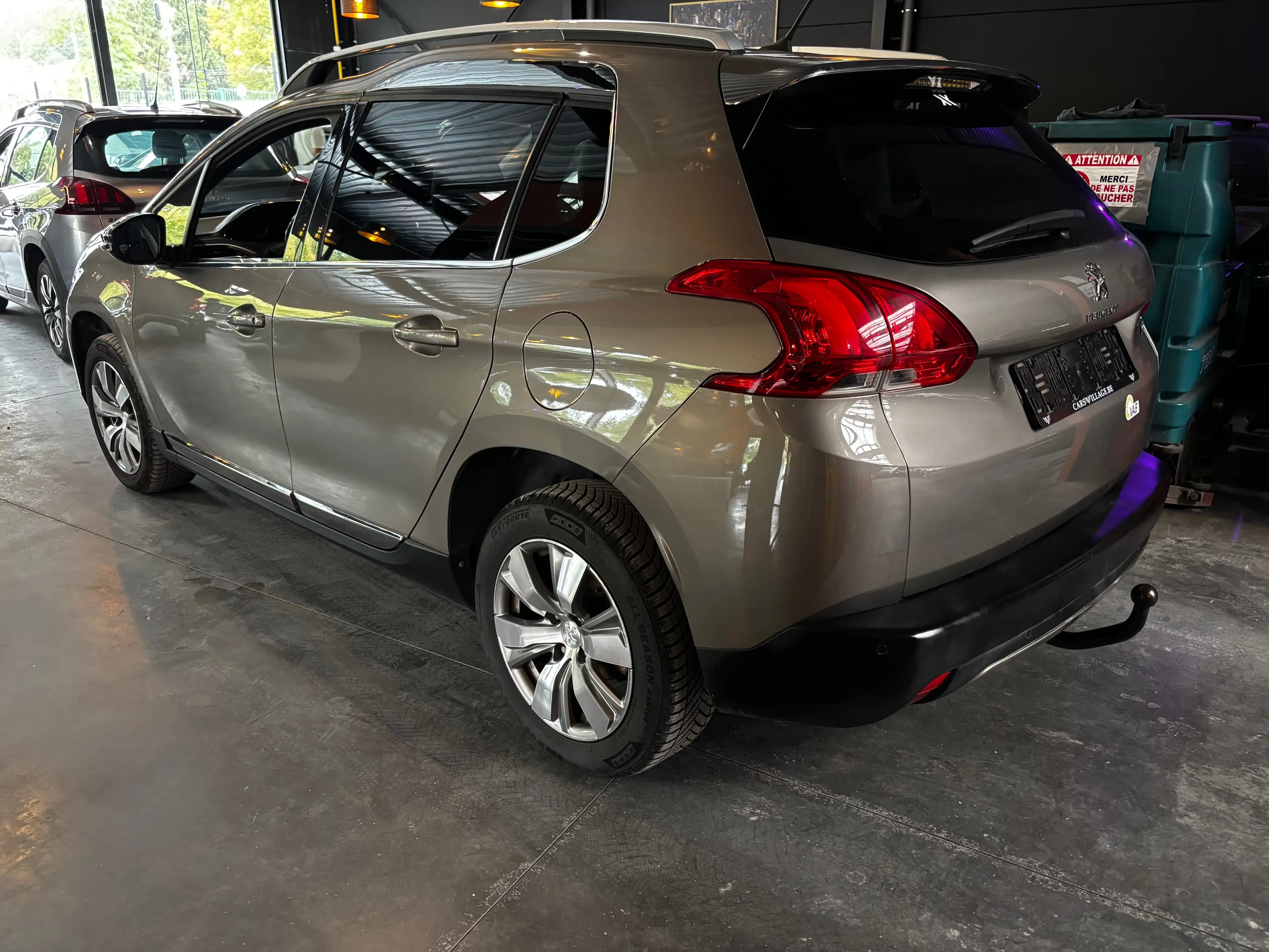 Peugeot 2008 2008 1.6i Allure / Automatique / 12 Mois De Garantie — photo 6