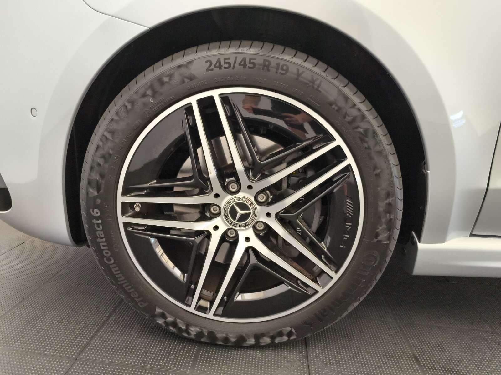 Mercedes-Benz V 300