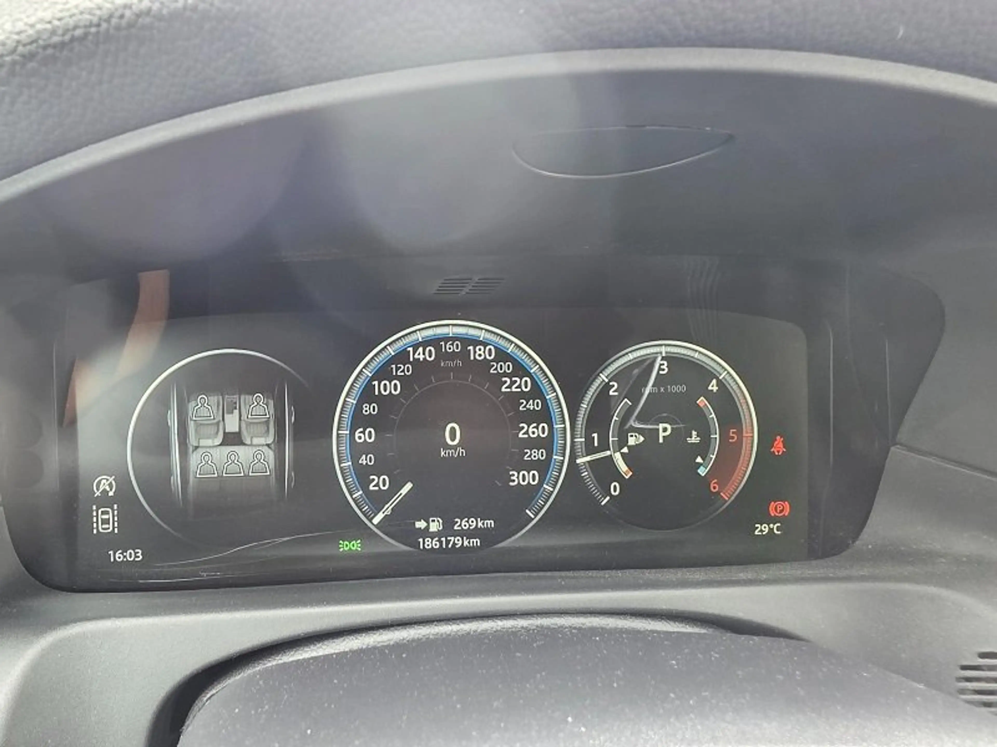 Jaguar XF XF 20d AWD R-Sport Aut. R-Sport — photo 12