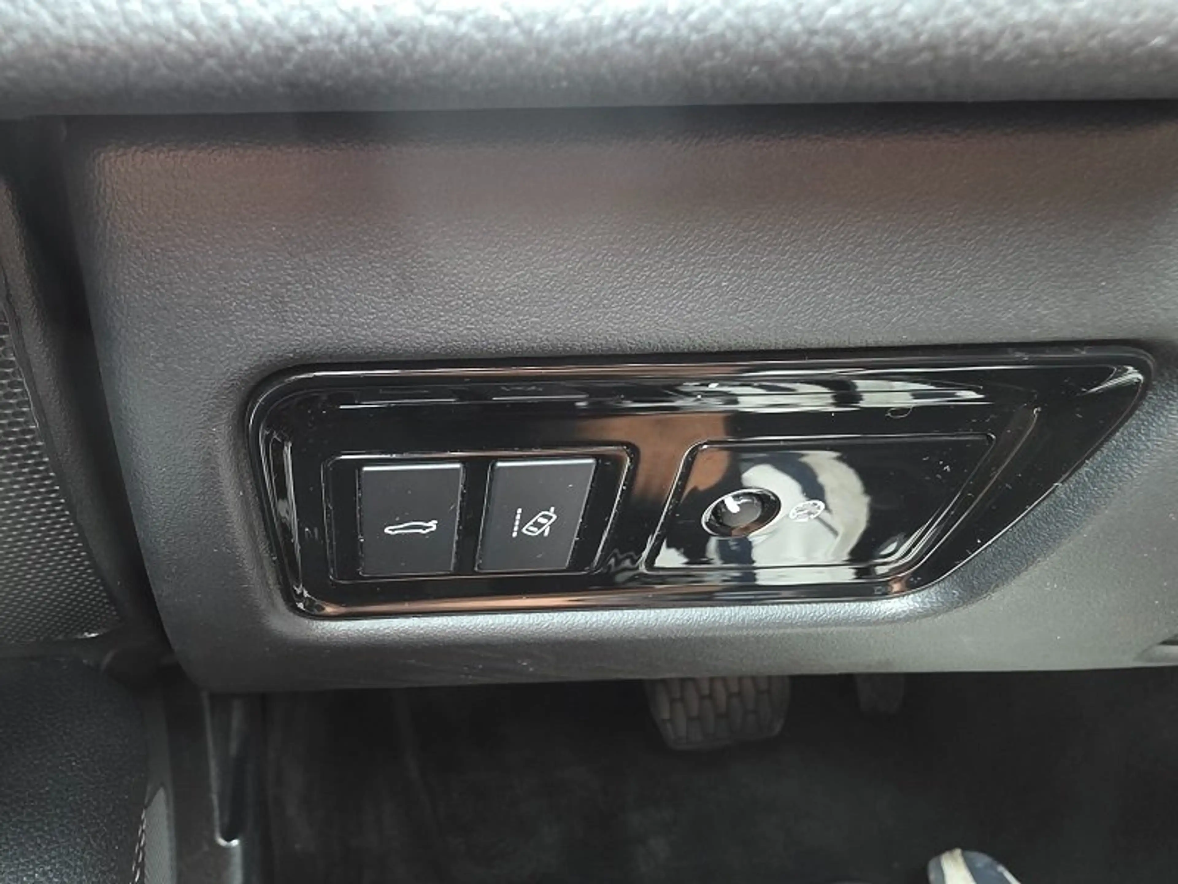 Jaguar XF XF 20d AWD R-Sport Aut. R-Sport — photo 6