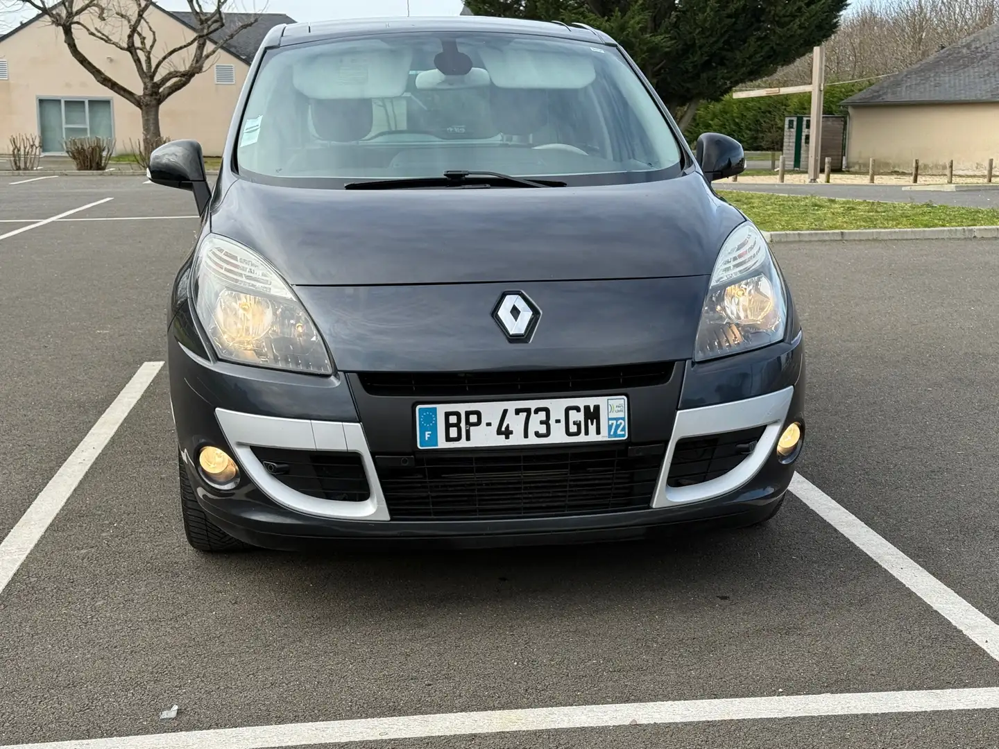 Renault Scenic dCi 150 FAP Aut. Luxe - 1