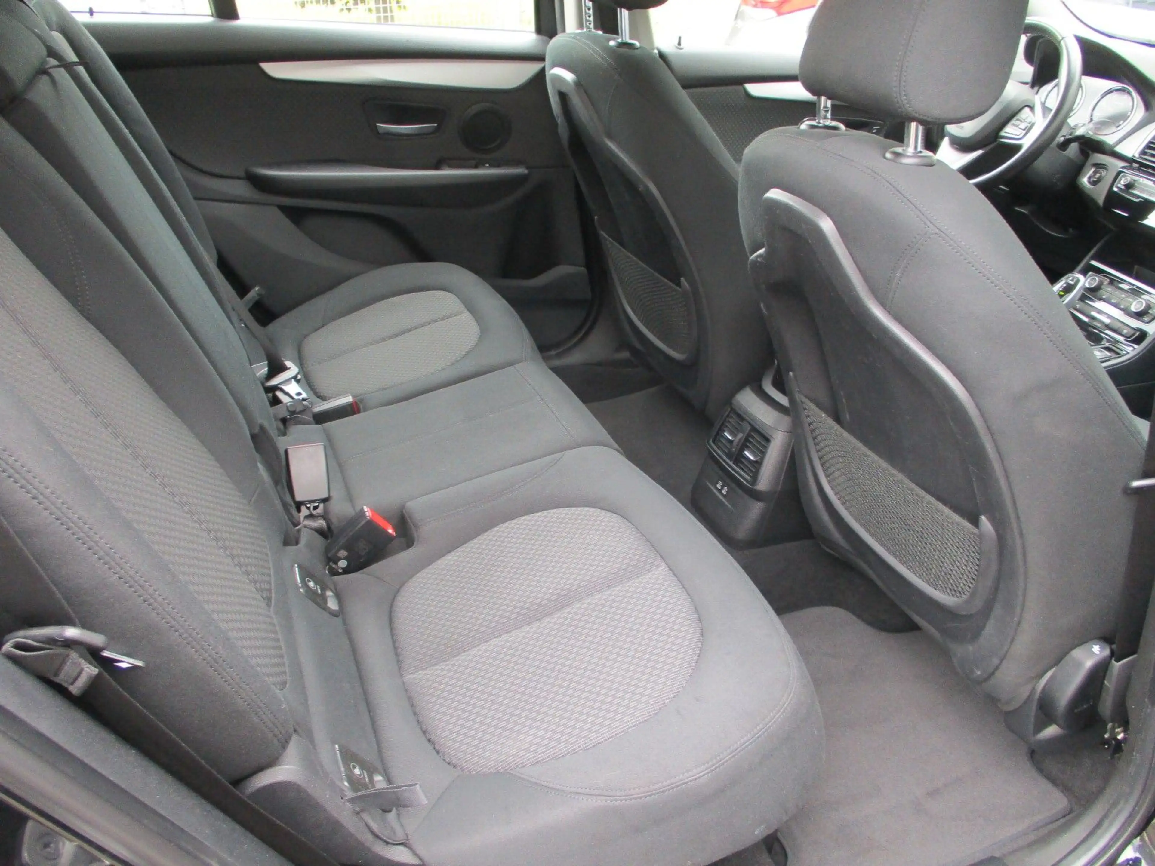 BMW 220 Gran Tourer 220 d Advantage+7-Sitze+1.HD — photo 10