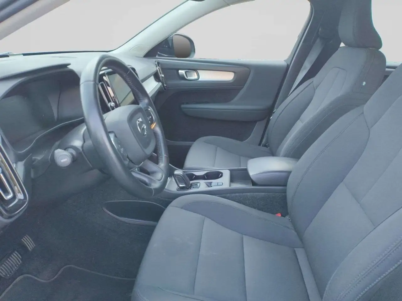 Volvo XC40 T5 Recharge Plug-in Hybrid Inscription, миниатюра 10