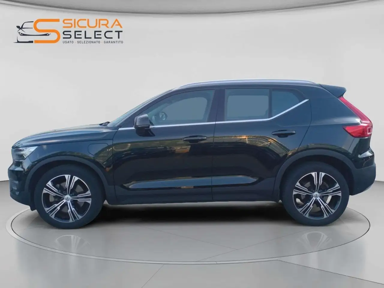 Volvo XC40 T5 Recharge Plug-in Hybrid Inscription, миниатюра 2