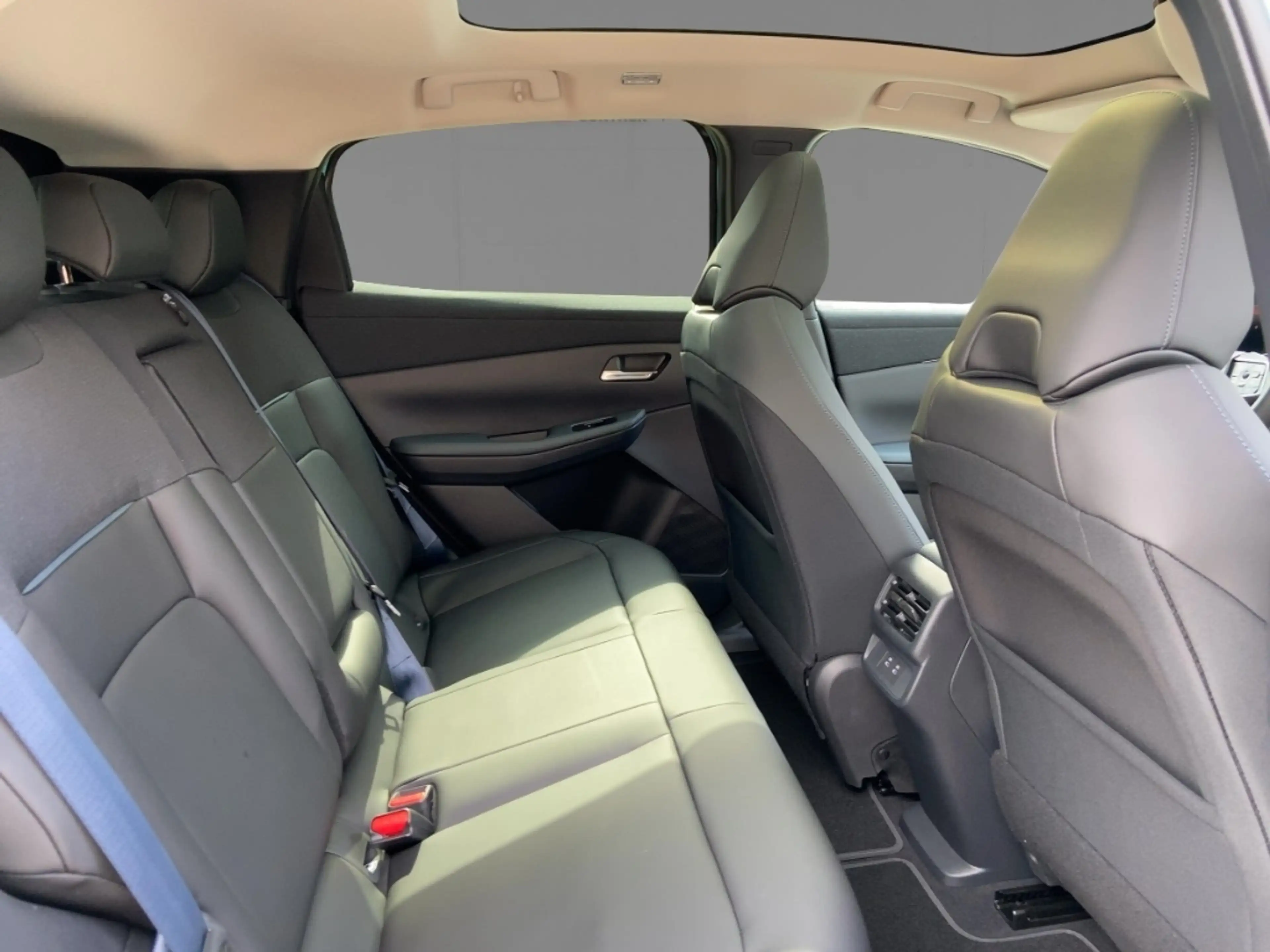 Nissan Leaf 75kWh ADVANCE Winter/V2L/PGD/HUD/Carplay — photo 11