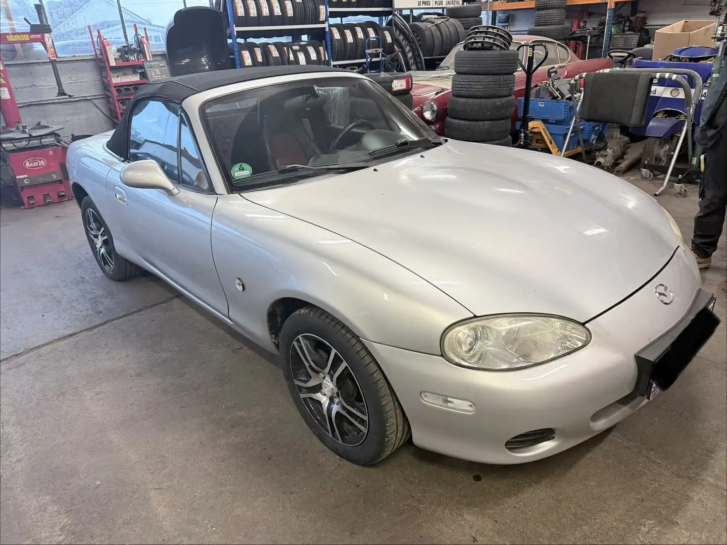 Mazda MX-5 1.6i - 1