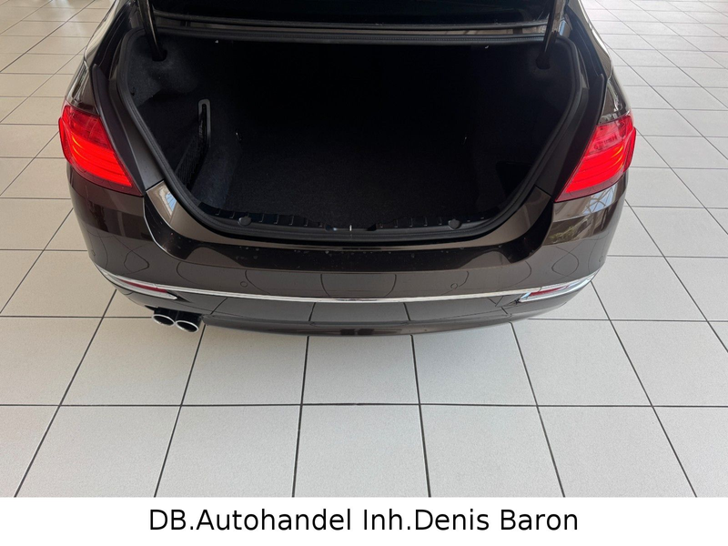 BMW 530 d xD Lim. Leder Xenon Navi-Prof ACC HUD H&K — photo 7