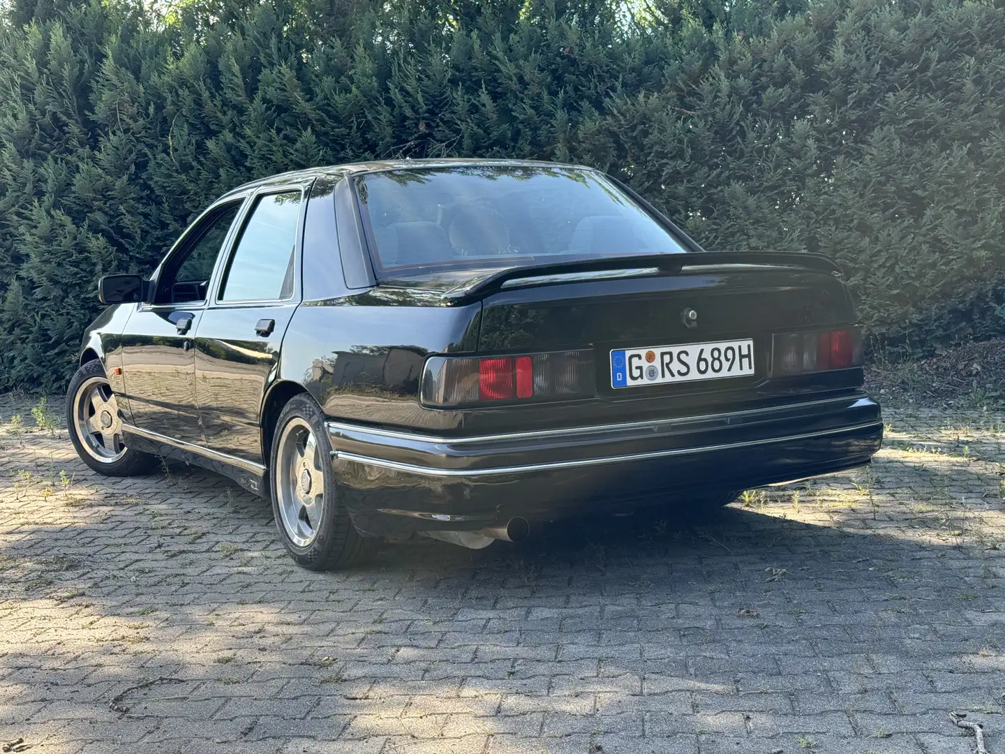 Ford Sierra RS Ghia Чорний - 2