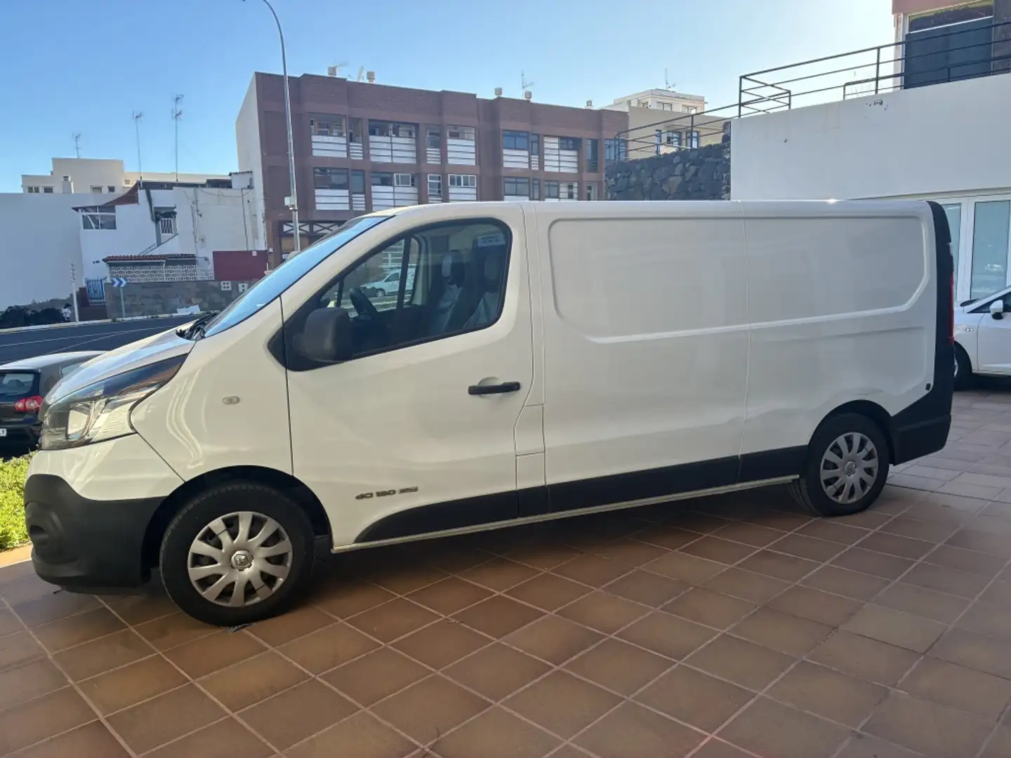 Renault Trafic Furgón 29 L1H1 dCi 88kW Blanco - 1