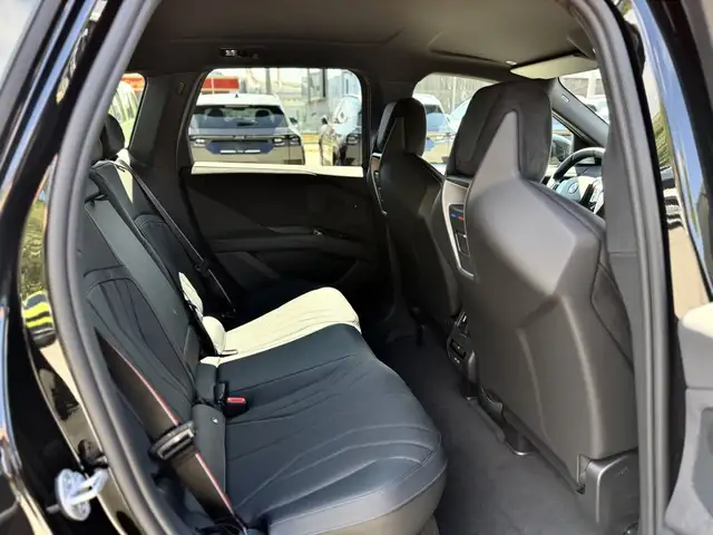 BMW Ix3 view 12