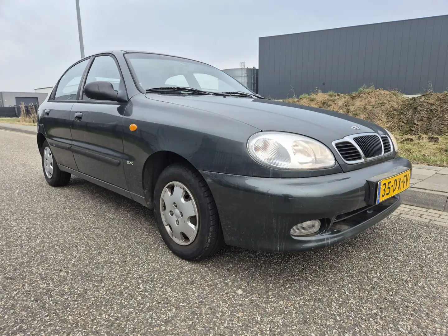 Daewoo Lanos 1.5 SX Airco Nieuwe APK. Grau - 1