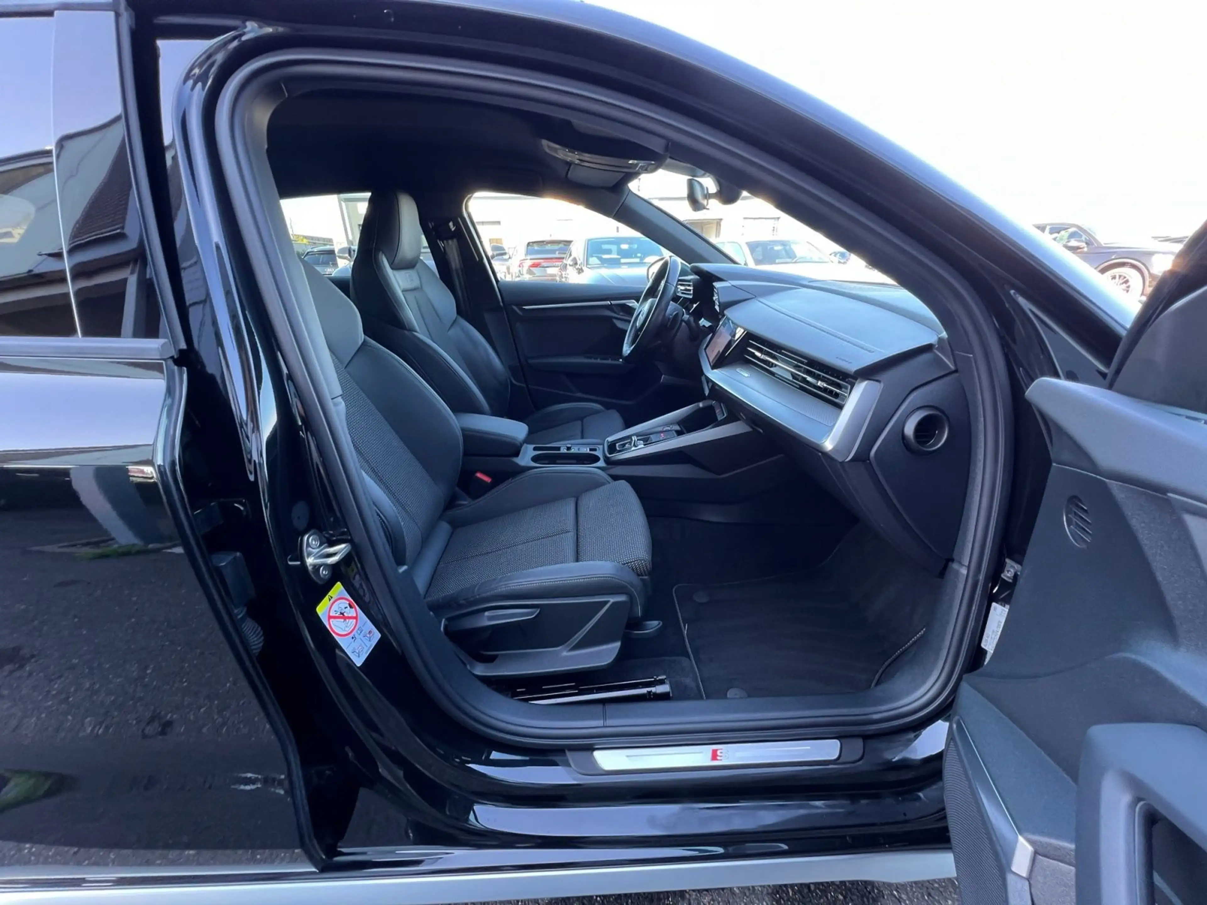 Audi S3 2.0 TFSI q. S-Tronic, Bang & Olufse — photo 15