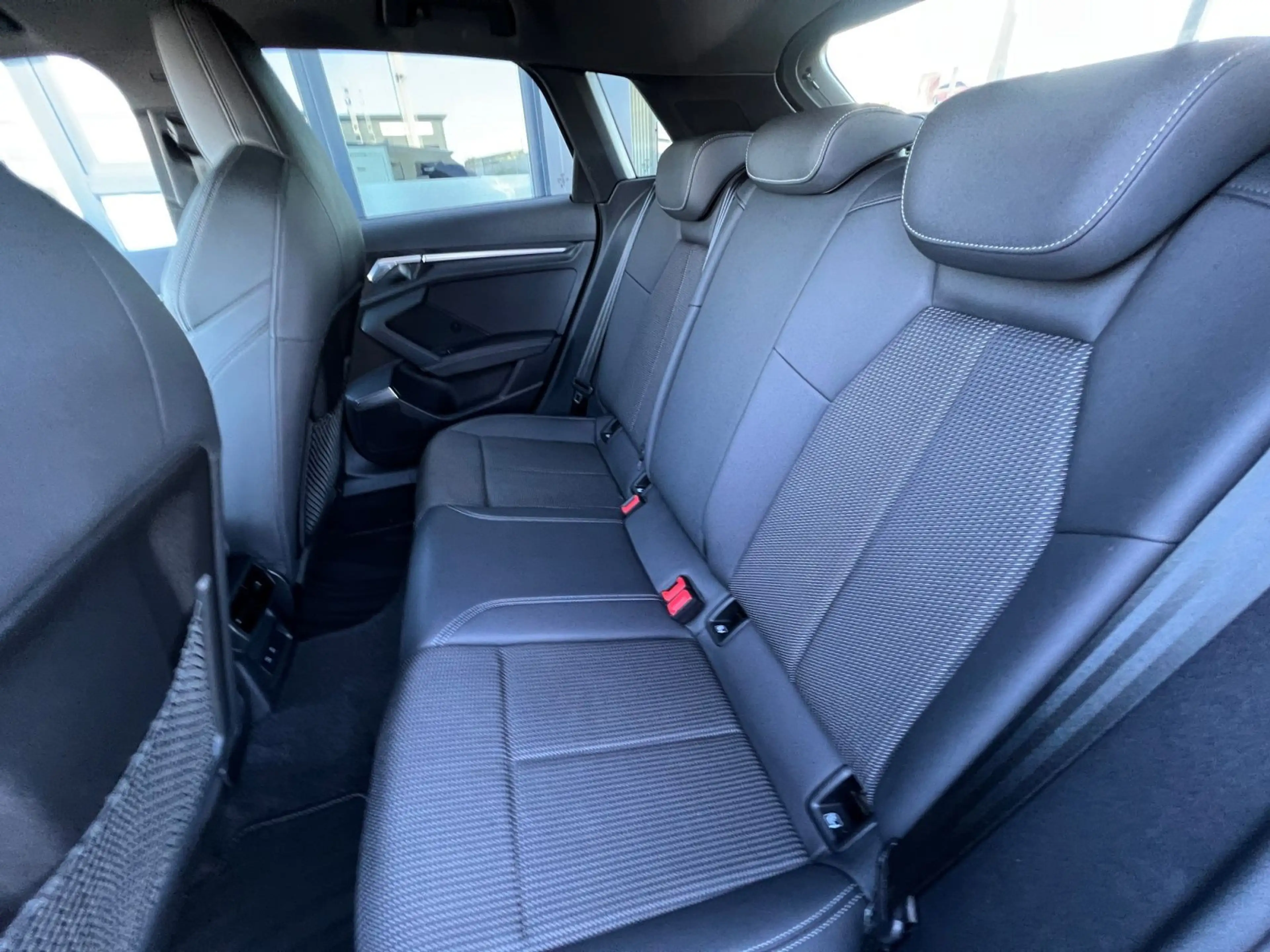 Audi S3 2.0 TFSI q. S-Tronic, Bang & Olufse — photo 13