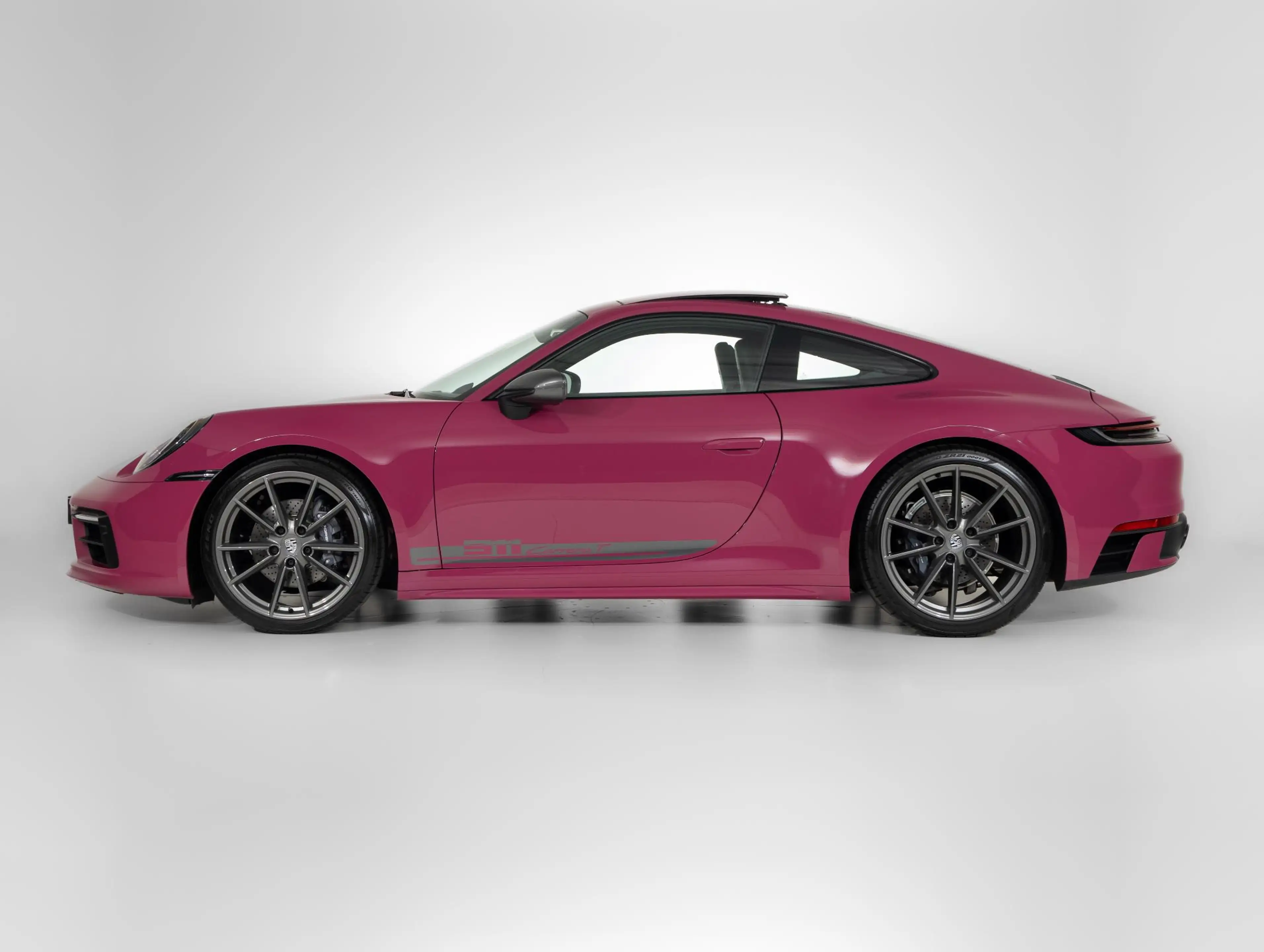 Porsche 992 Carrera T — photo 11