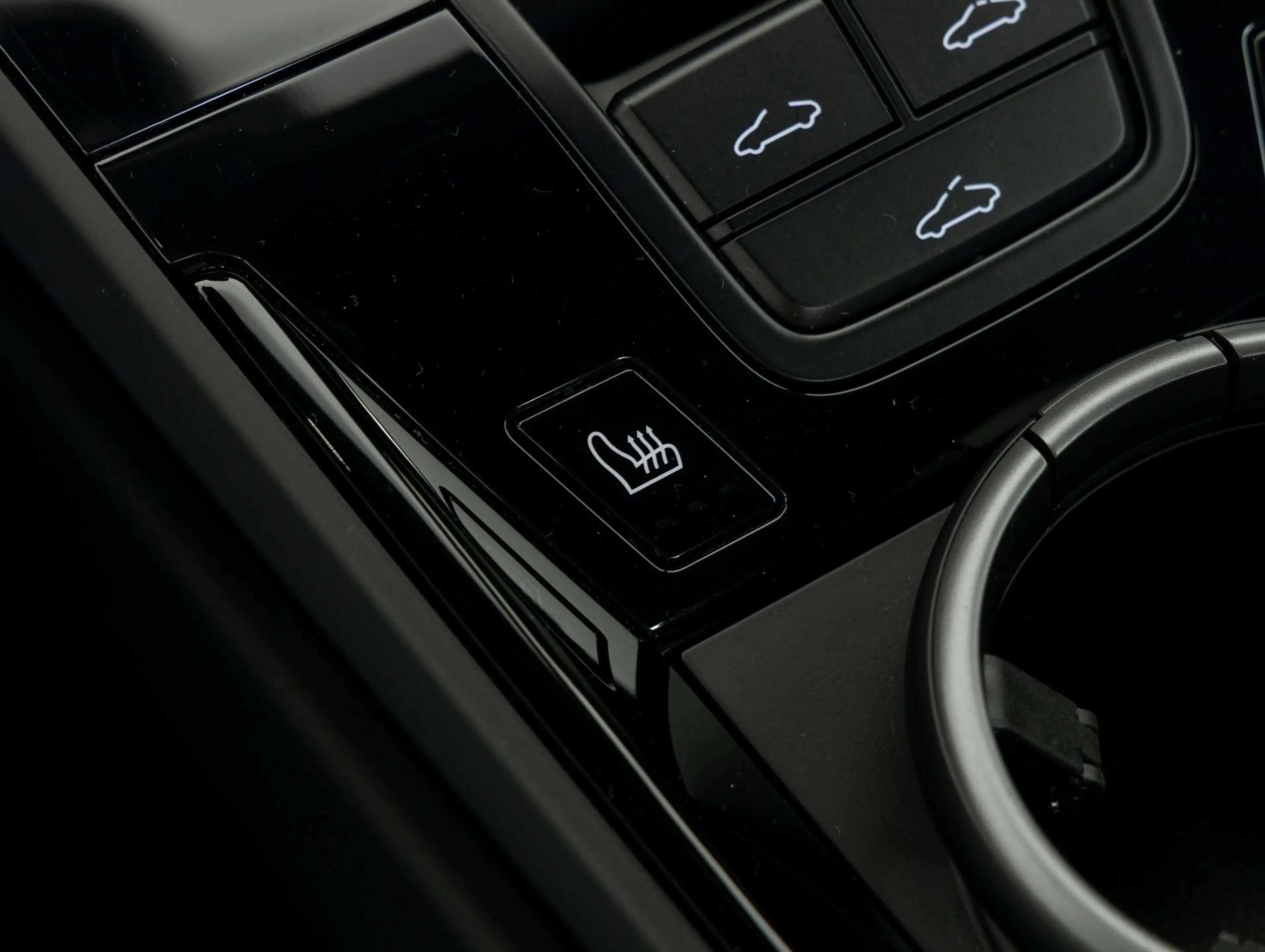 Porsche 992 Carrera T — photo 40