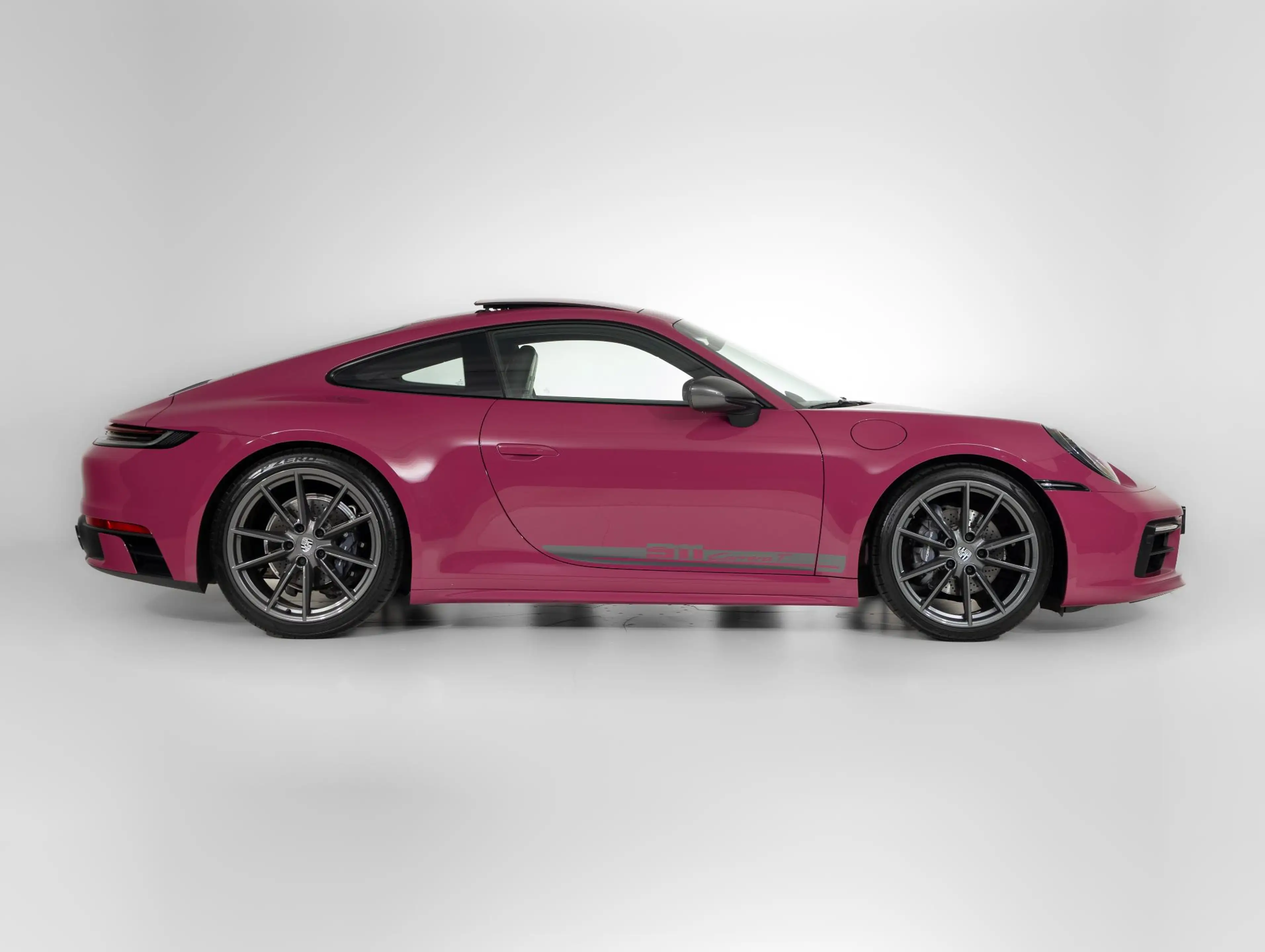Porsche 992 Carrera T — photo 10