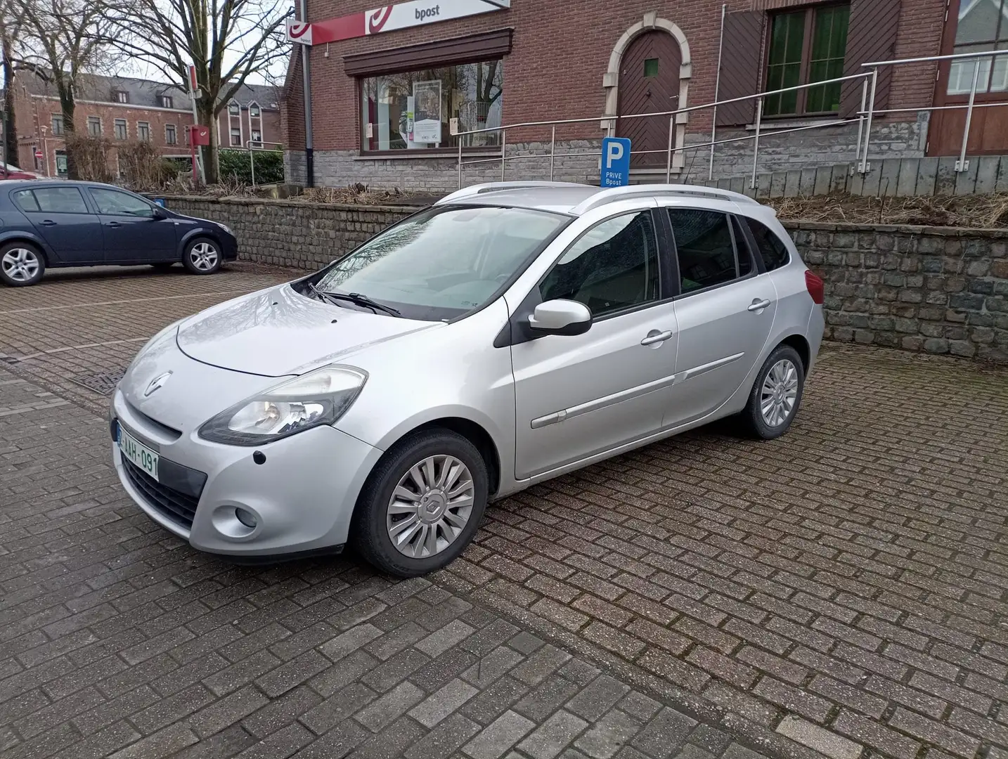 Renault Clio 1.2 TCe Expression Gris - 2