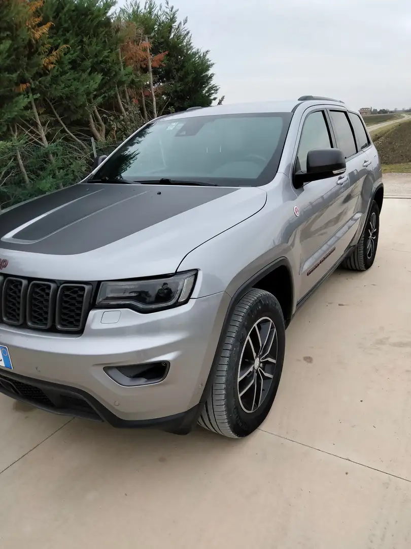 Jeep Grand Cherokee Grand Cherokee IV 3.0 V6 crd Trailhawk 250cv auto Argent - 1