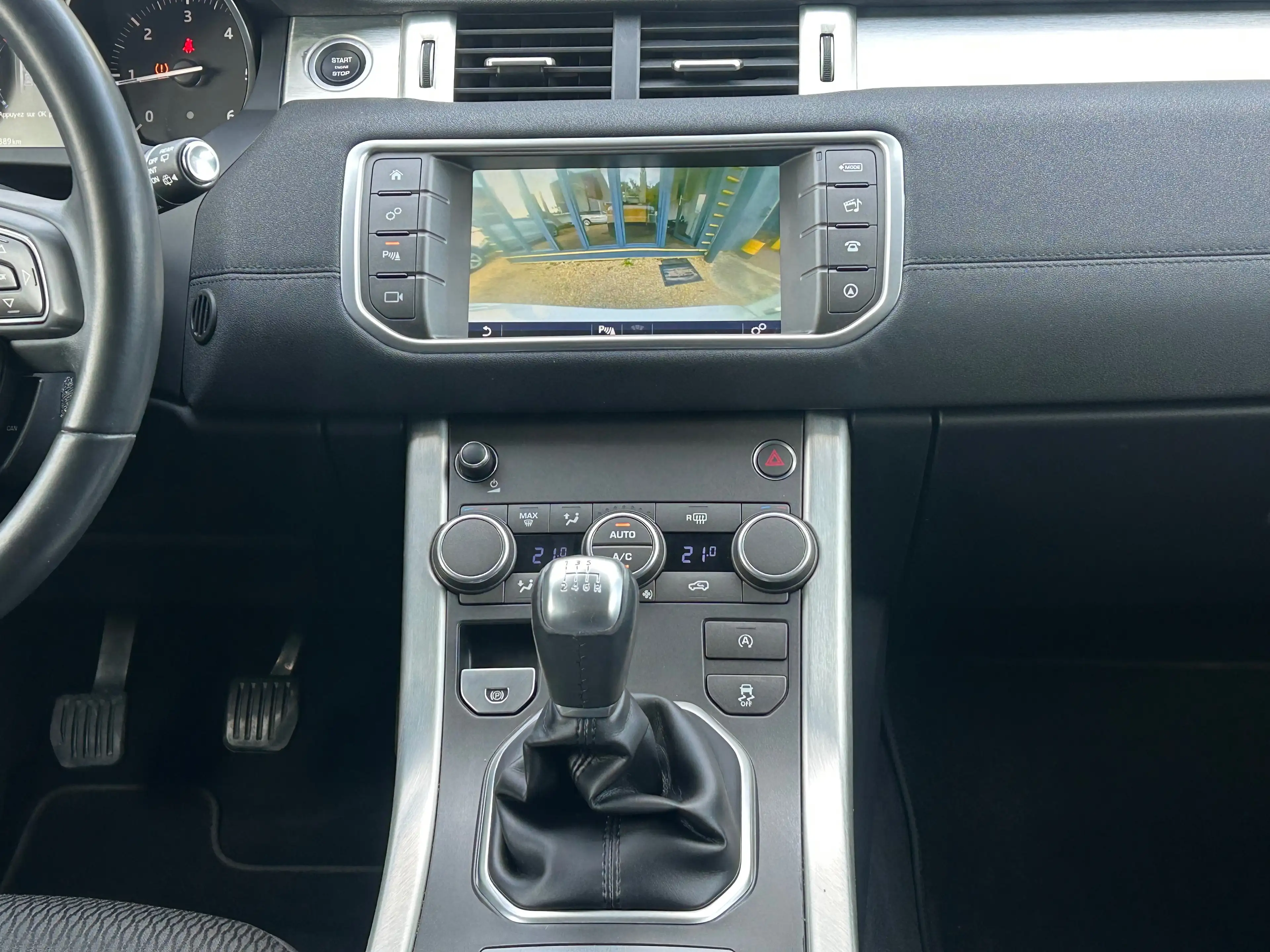 Land Rover Range Rover Evoque Evoque 2.0 eD4 2WD Urban Series Pure — photo 12