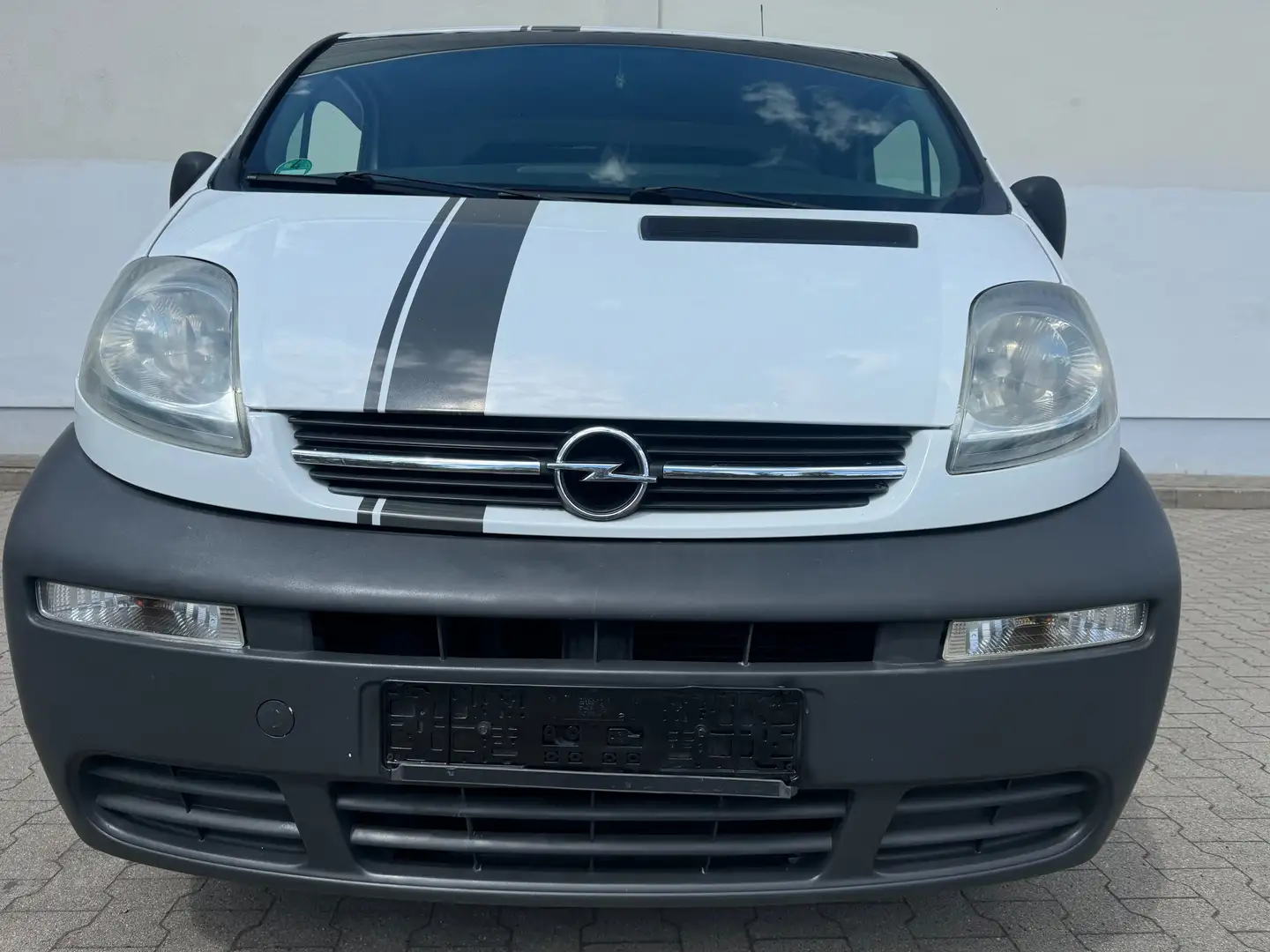 Opel Vivaro lang-2.Hand-AHK-Tüv-Inspektion neu-top Zustand Blanc - 2