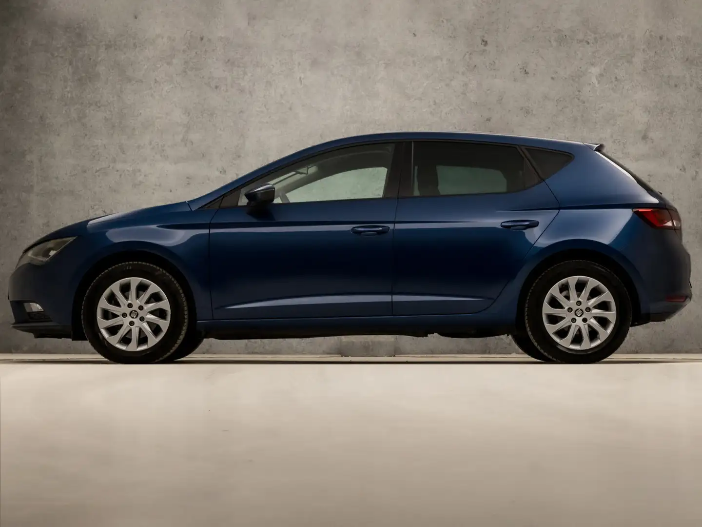 SEAT Leon 1.2 TSI Sport (NAVIGATIE, CLIMATE, LED KOPLAMPEN, Blauw - 2