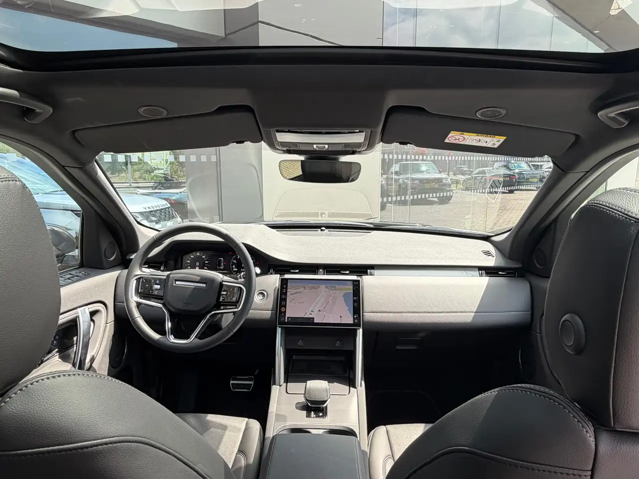 Land Rover Discovery Sport 2026 — фото 11