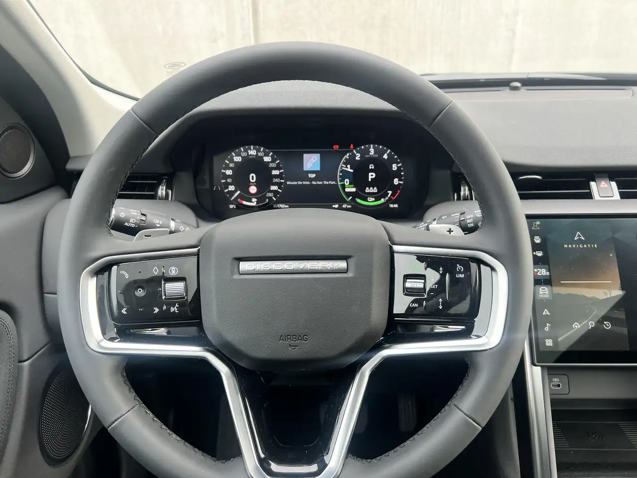 Land Rover Discovery Sport 2026 — фото 9