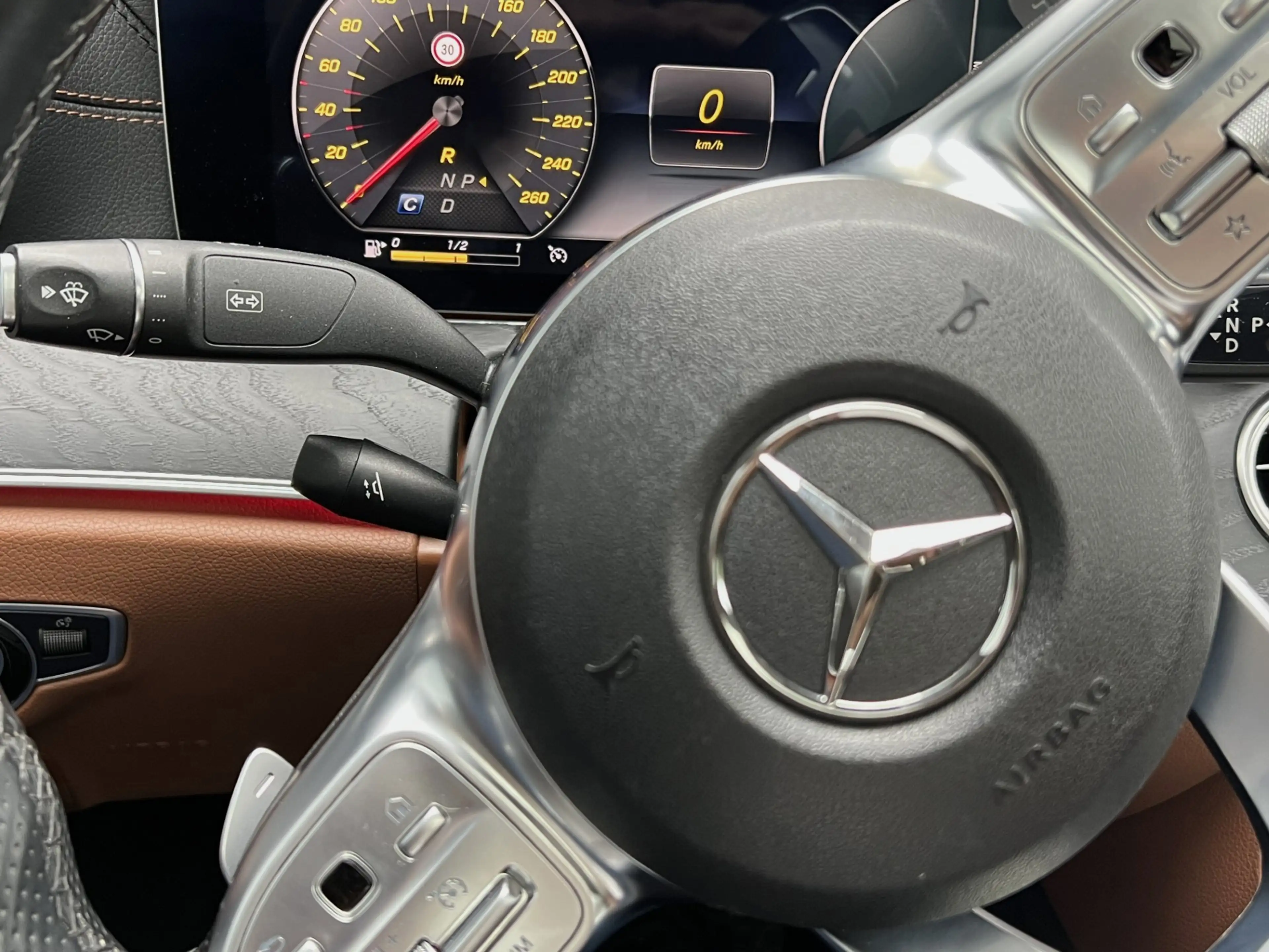Mercedes-Benz E 220 d AMG Line COMPLEET!/BURMESTER!/ — photo 16