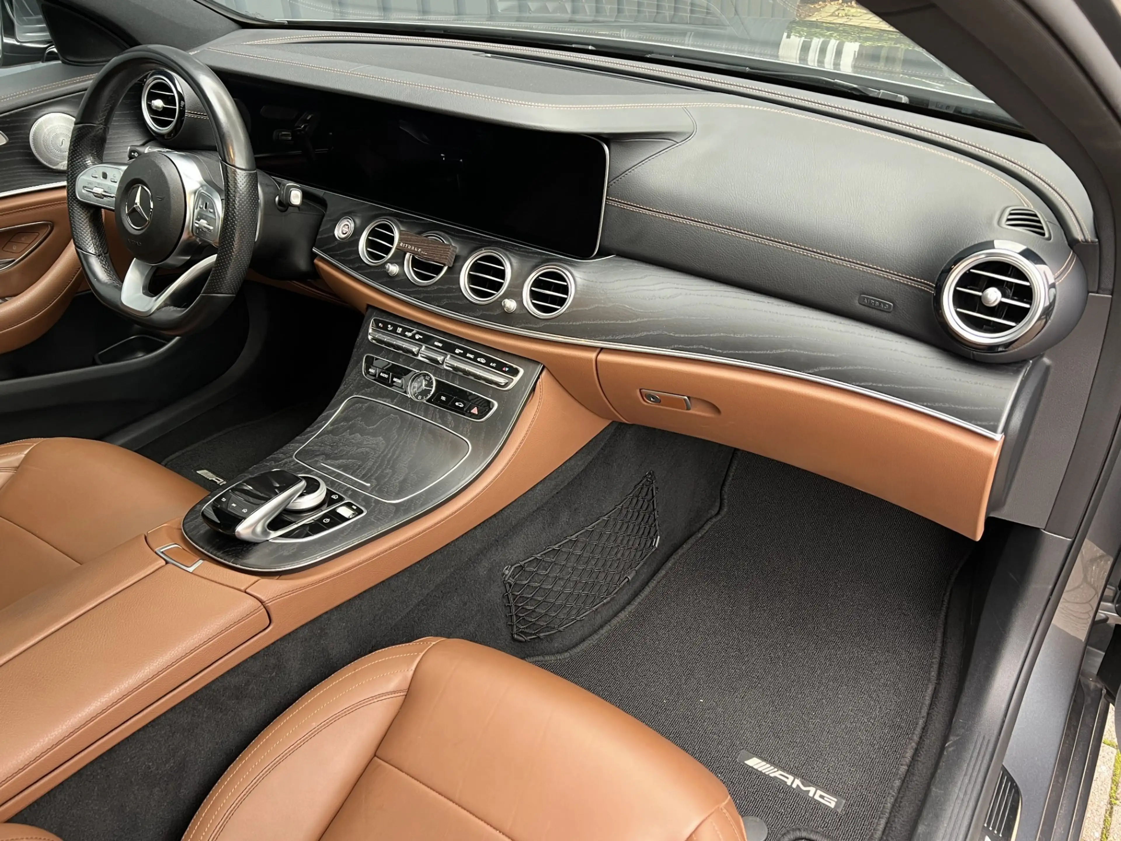 Mercedes-Benz E 220 d AMG Line COMPLEET!/BURMESTER!/ — photo 11