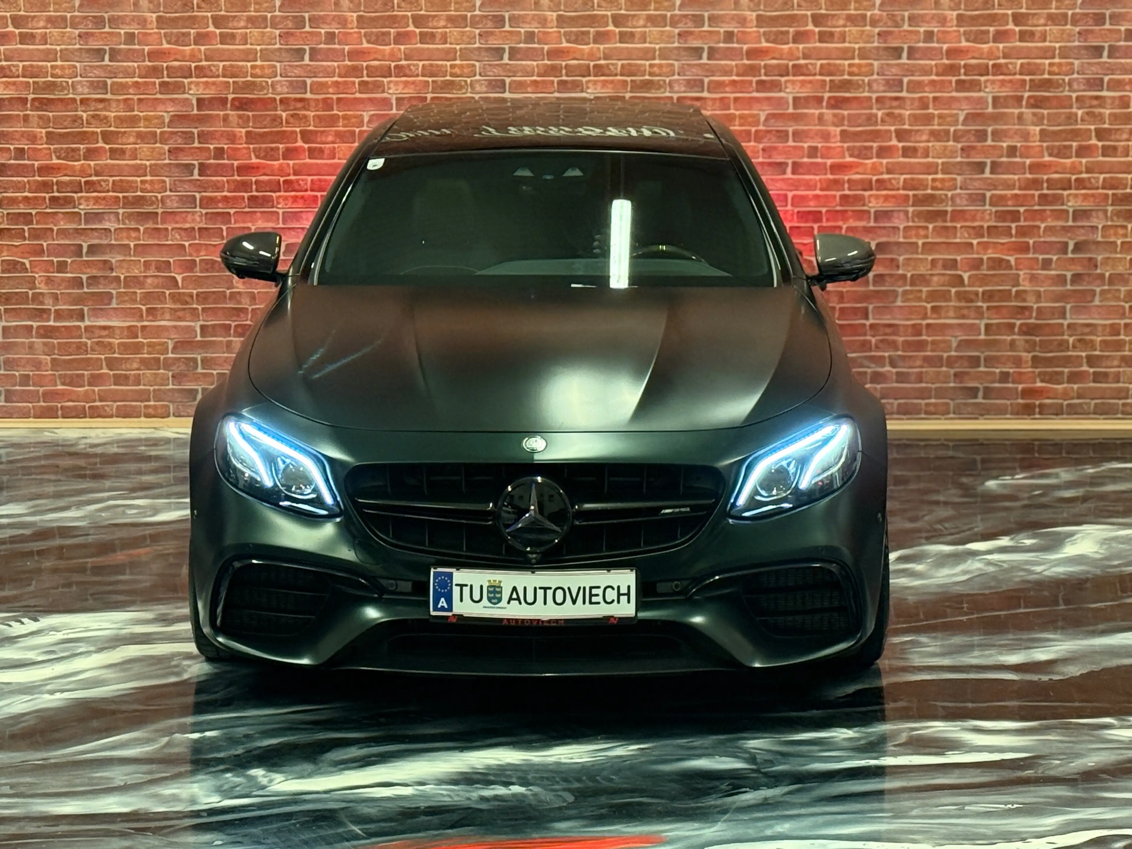 Mercedes-Benz E 63 AMG E 63 S AMG 4Matic+*Voll-Voll* — photo 2