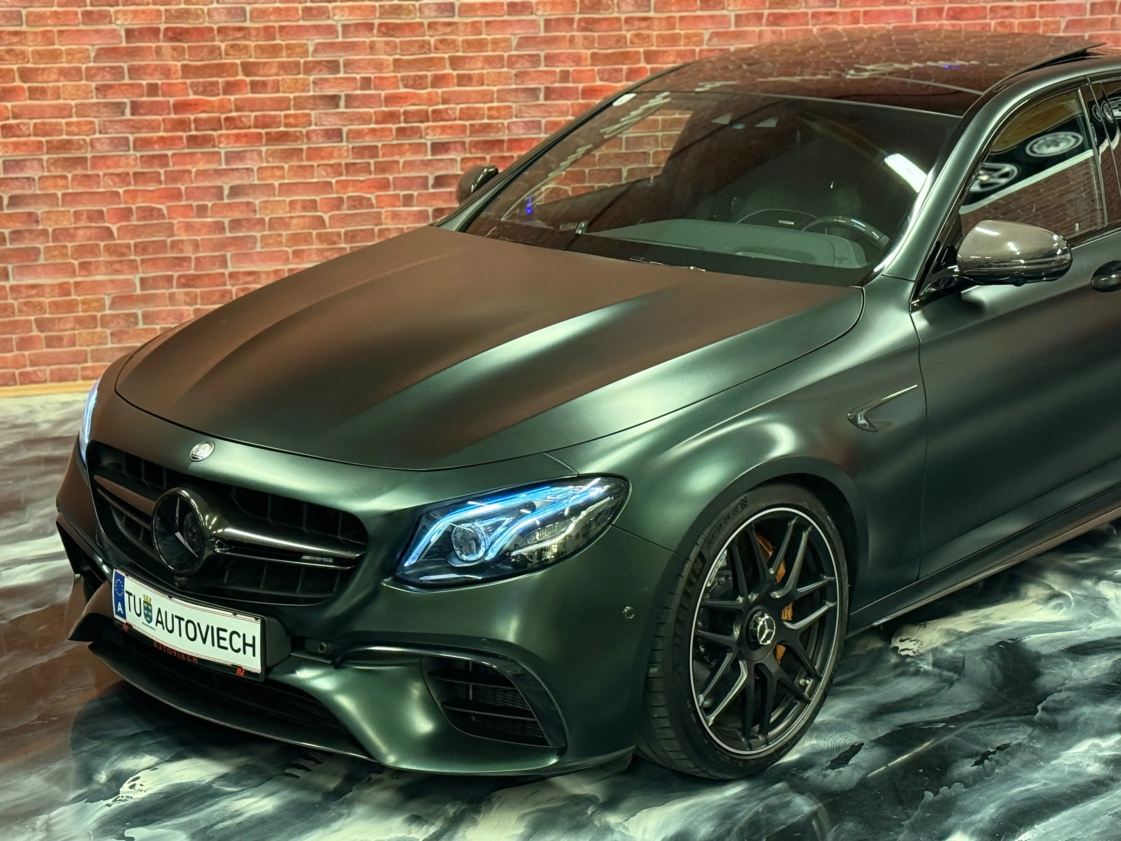 Mercedes-Benz E 63 AMG E 63 S AMG 4Matic+*Voll-Voll* — photo 5