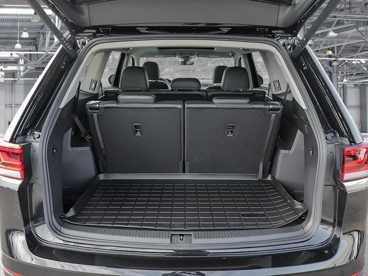 Volkswagen Atlas снимка Volkswagen Atlas