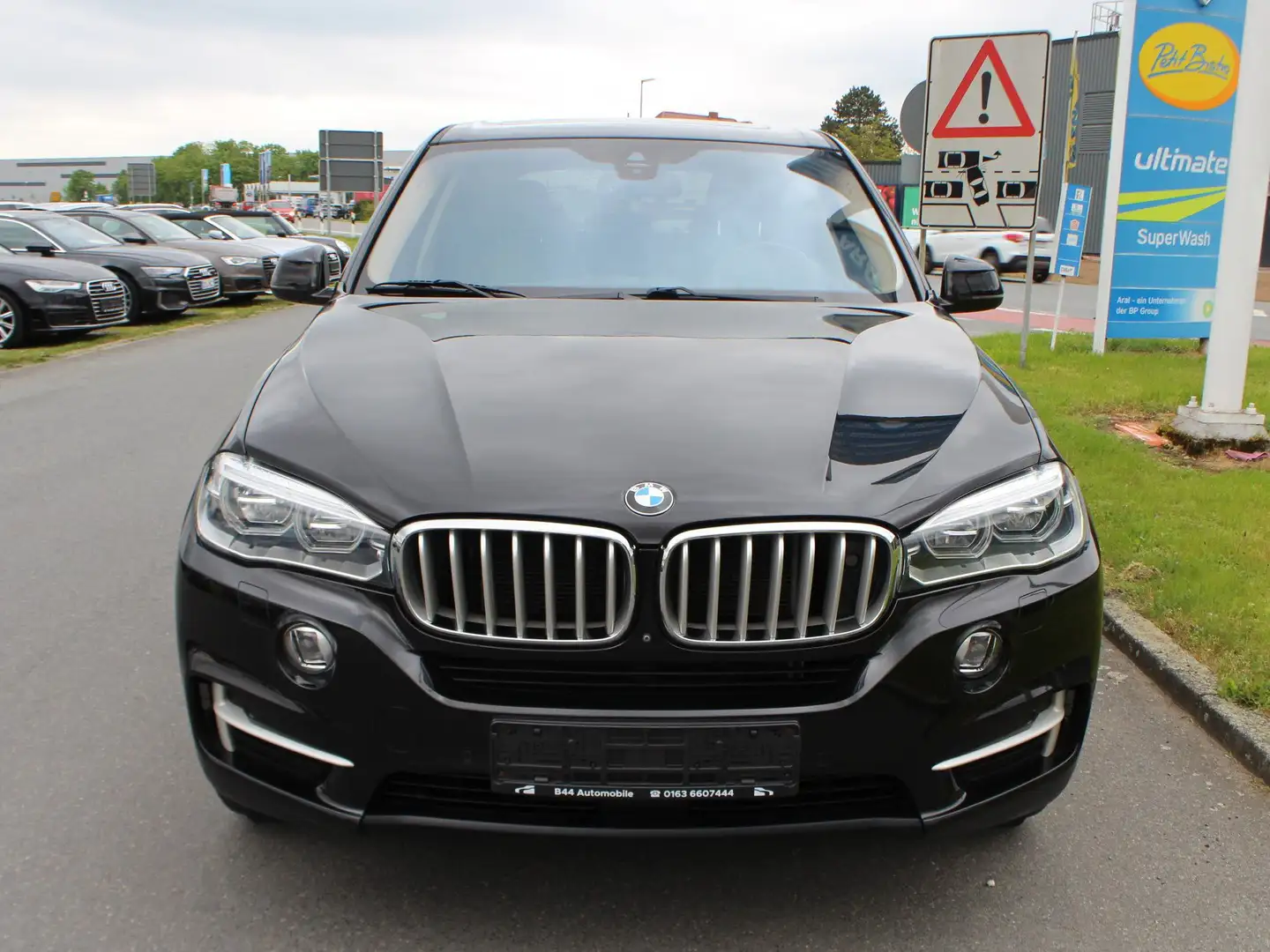 BMW X5 xDrive40d *CAM*LEDER*Panorama*HUD*AHK*Standhzg*B&O Black - 2