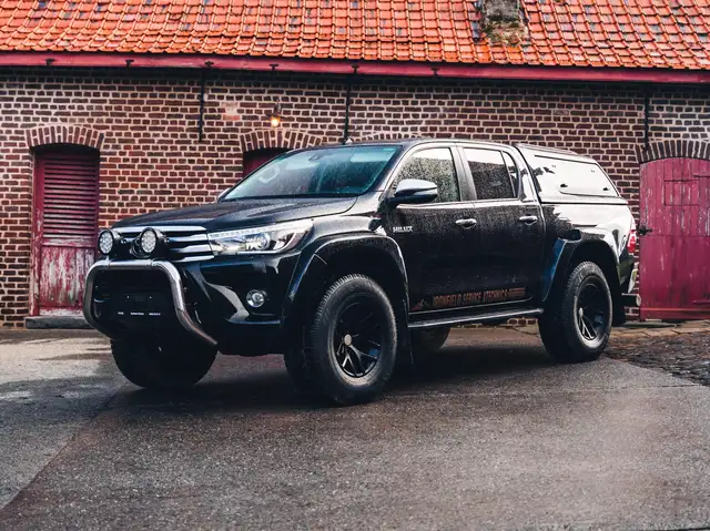 Toyota Hilux Arctic Trucks AT35