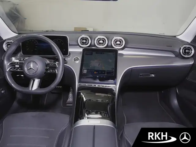 Mercedes-Benz C-Class view 10