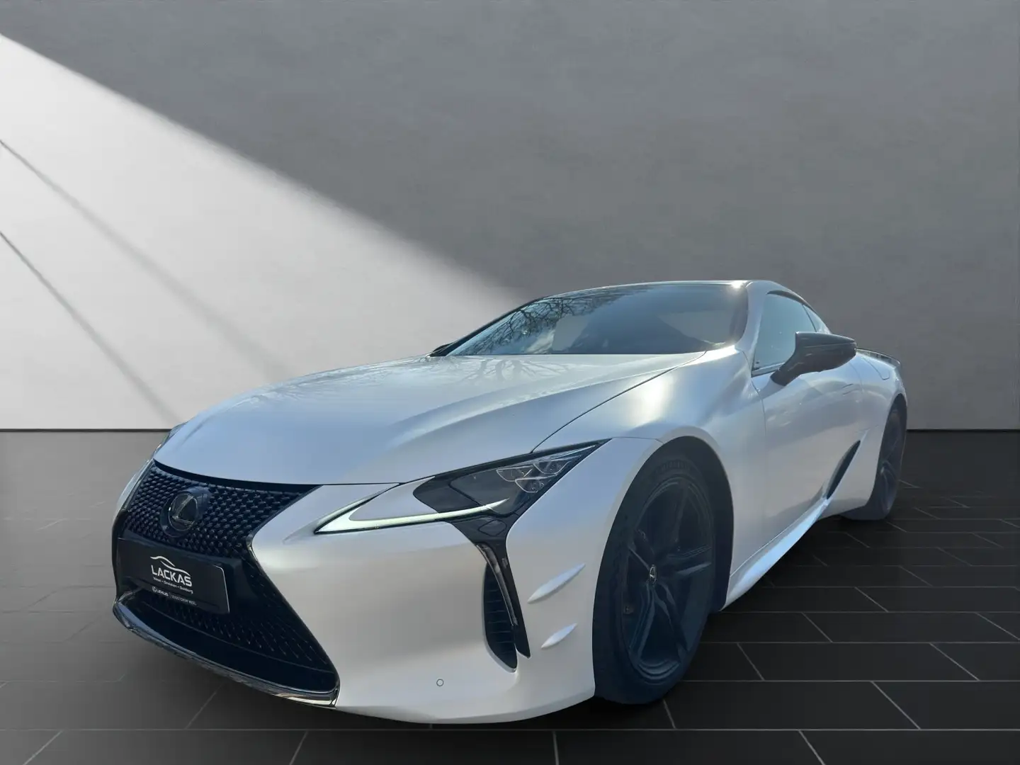 Lexus LC 500 Coupe Ultimate Edition *PPF Front* Weiß - 1